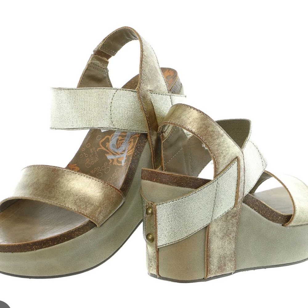 OTBT Gold Wedge Sandals